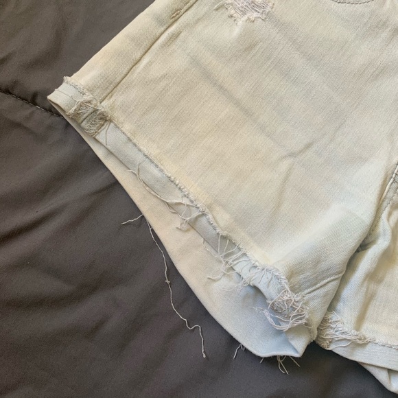 Light Wash Jean Shorts - Picture 11 of 11